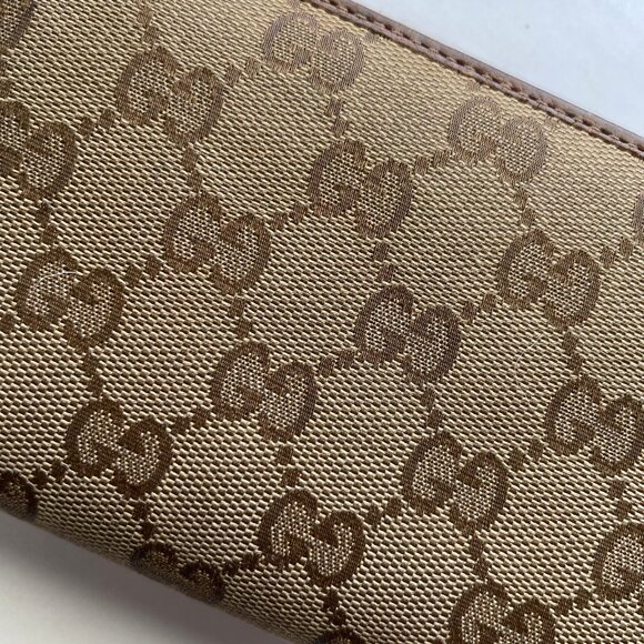 Gucci GG Canvas Zippy Wallet with Leather Fringe - Picture 2 of 6